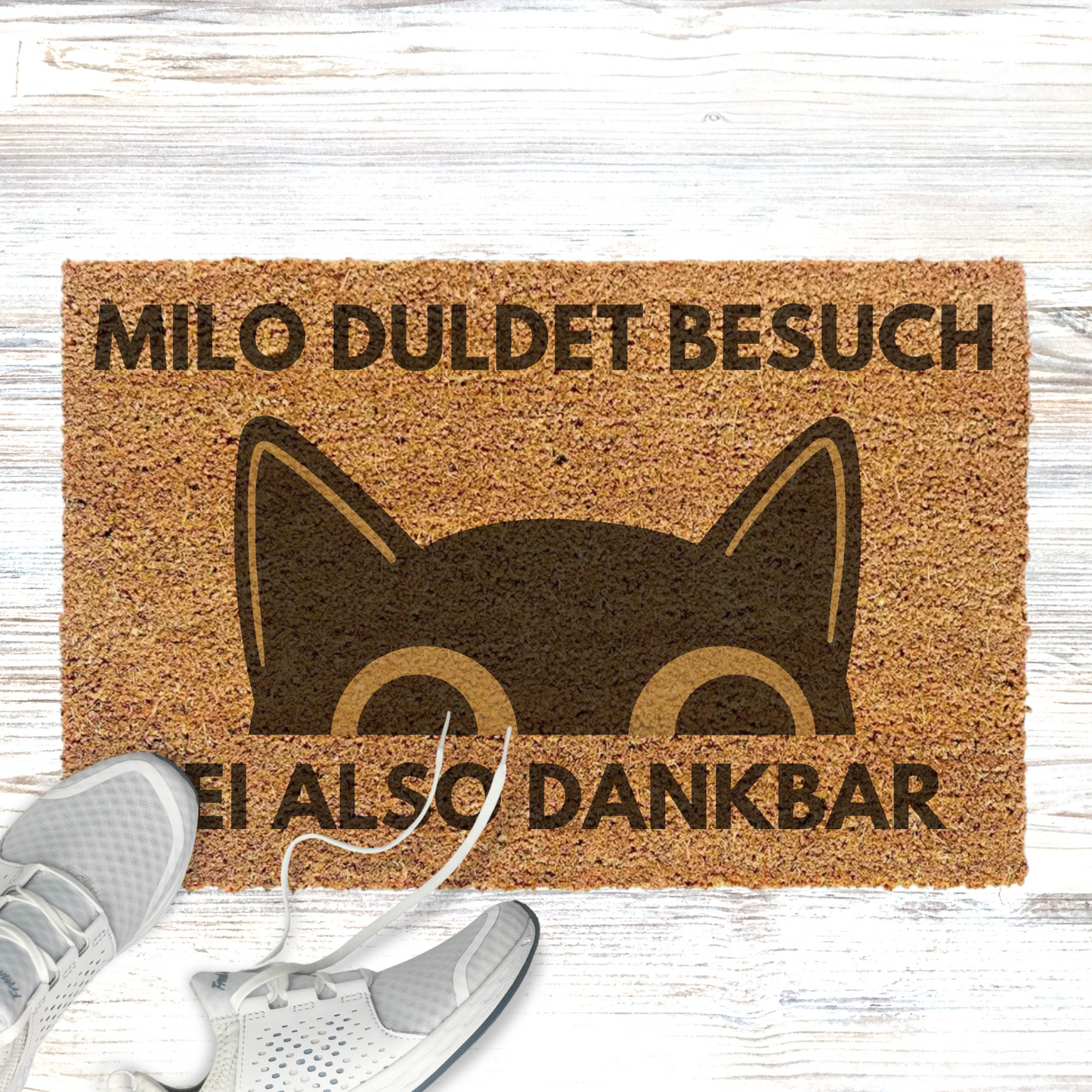 Personalisierte Kokos Fußmatte - "Katzenname" duldet Besuch